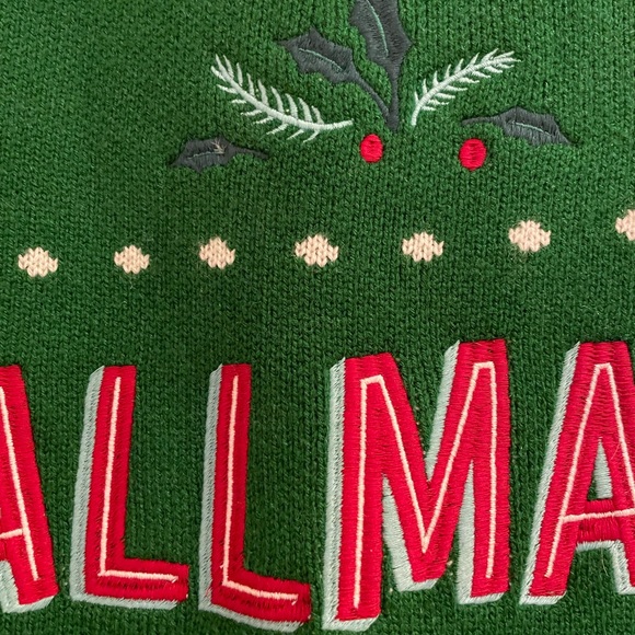 NWT Hallmark Channel Christmas Sweater - Picture 6 of 6